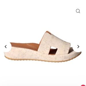 L'Amour Des Pieds cork wedge sandal size 7.5